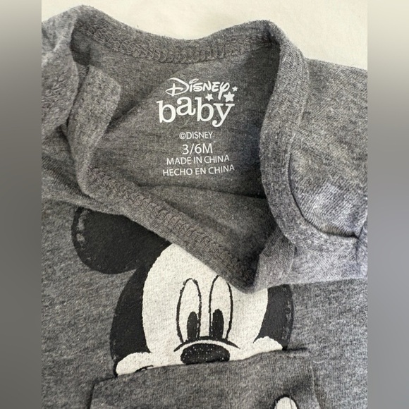 Lot of 3 Disney Mickey Mouse Baby Boy Outfits – Rompers & bodysuit Size 3-6Month - Picture 3 of 5